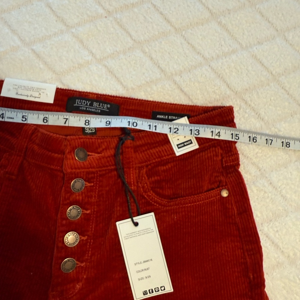 NWT Judy Blue Corduroy Pants Size 9/29 Ankle Straight High Rise Cropped Rust Red - Picture 2 of 11
